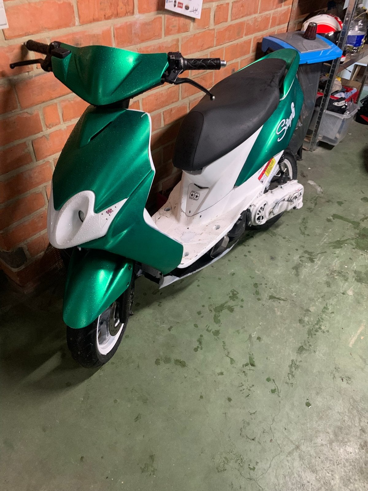 Yamaha jog rr lc 70cc, Vélos & Vélomoteurs, Scooters | Peugeot, Autres modèles, 70 cm³, Comme neuf, Enlèvement