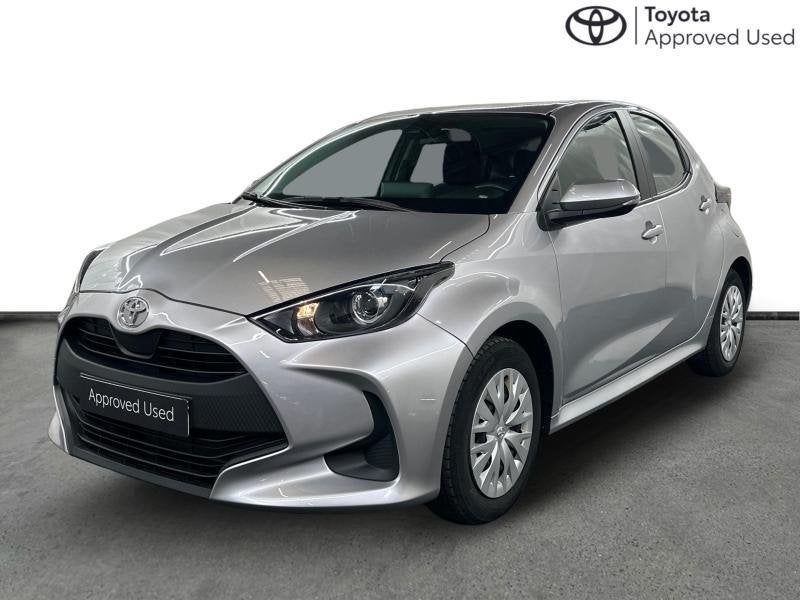Toyota Yaris AT Active | carplay | heated seats, Argent ou Gris, Achat, Euro 6, https://public.car-pass.be/vhr/d0251c74-62d0-4367-b437-304b189df77d