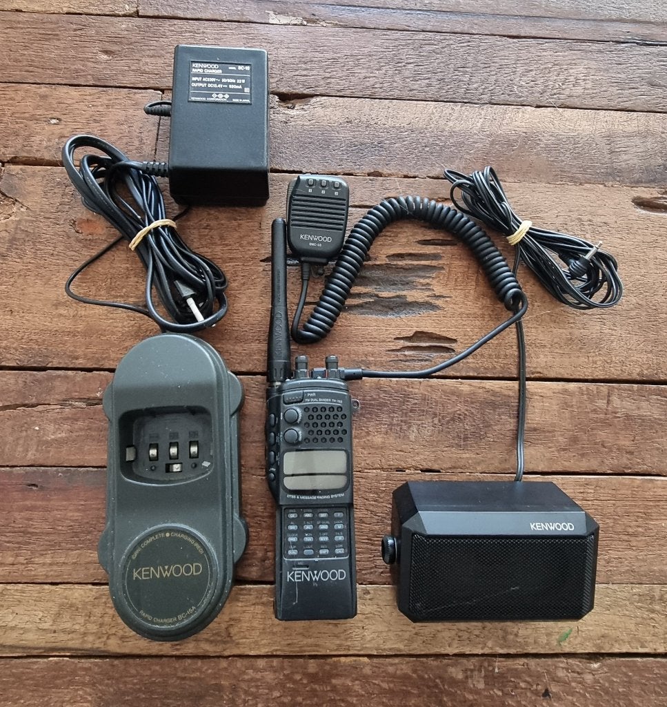 KENWOOD TH78E in perfecte staat met originele toebehoren, Enlèvement, Comme neuf, Émetteur et Récepteur