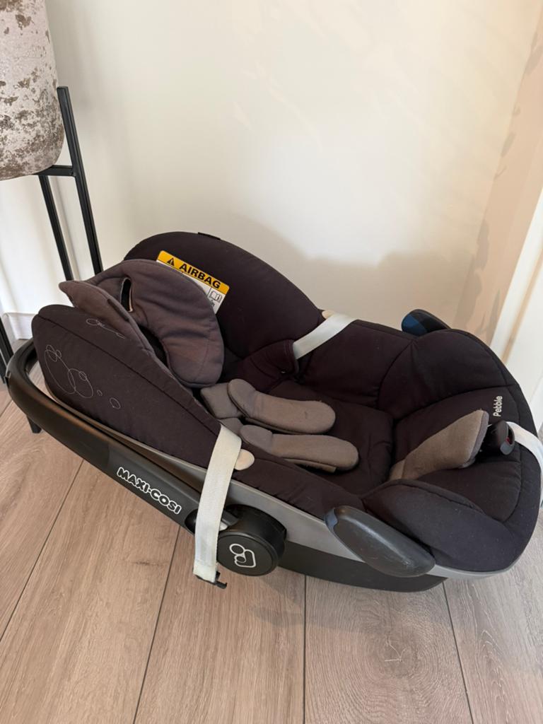 Maxi-cosi Pebble in zeer goede staat, Kinderen en Baby's, Autostoeltjes, Ophalen, Zo goed als nieuw, Maxi-Cosi