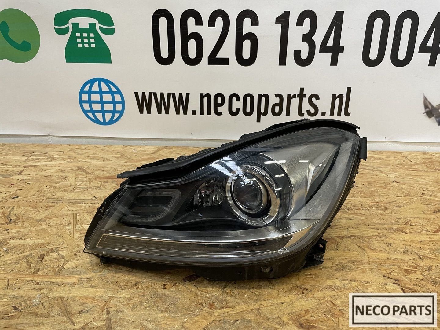 C KLASSE W204 FACELIFT XENON LED KOPLAMP LINKS A2048204339, Gebruikt, -, Ophalen of Verzenden, -