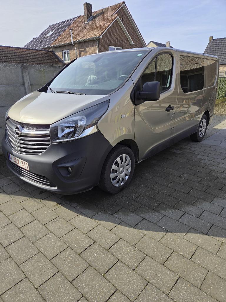 Opel Vivaro Dubbel Cabine 1.6 CDTI, Auto's, Opel, Voorwielaandrijving, Stof, Vivaro, 4 cilinders