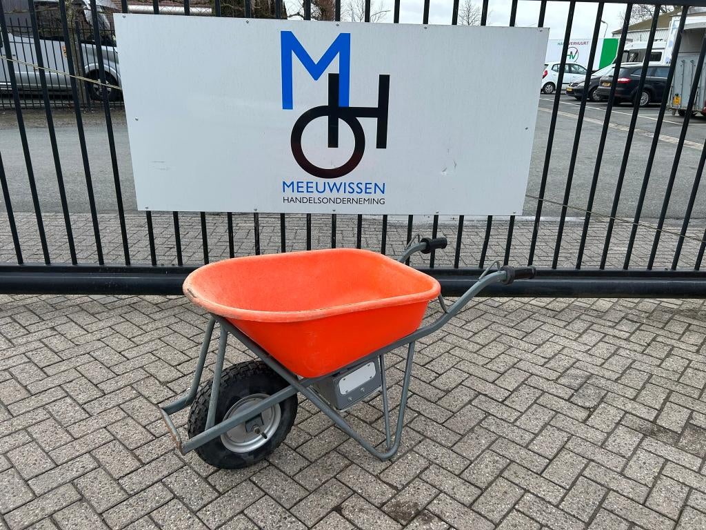 Matador E-Barrow elektrische kruiwagen 90L gebruikt, Jardin & Terrasse, Fendeuses, Électrique, Matador, Enlèvement, Utilisé
