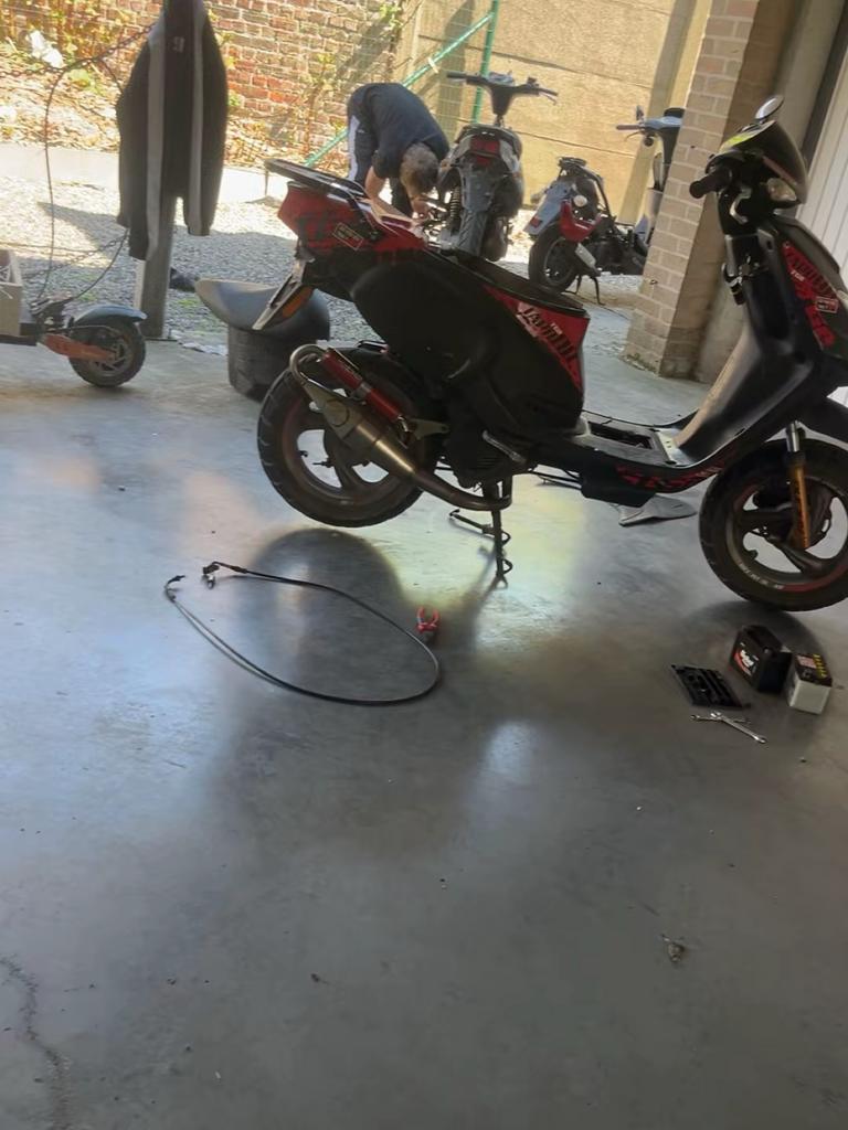 Gezocht oude brommer voor opmaak/project gratis, Ophalen, Gebruikt