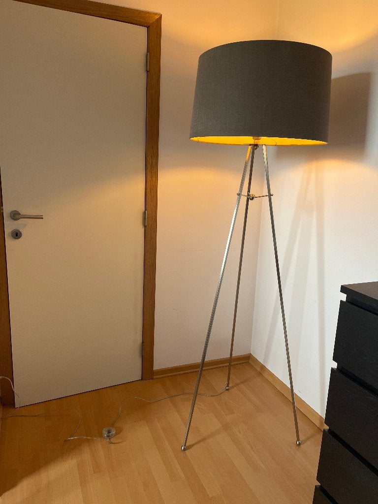 Design vloerlamp, Maison & Meubles, Lampes | Lampadaires, Enlèvement, Comme neuf, Métal, 150 à 200 cm