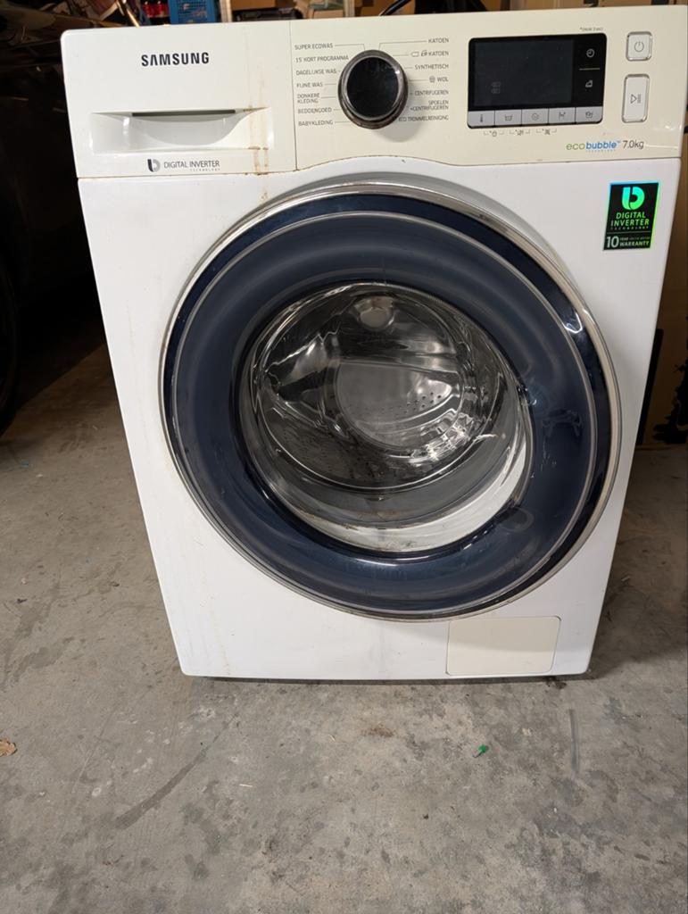 Witte Samsung wasmachine (reparatie nodig ivm lek), Ophalen
