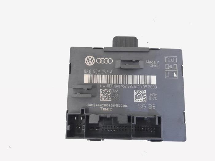 Centrale Deurvergrendelings Module van een Audi A4, Gebruikt, -, -, -
