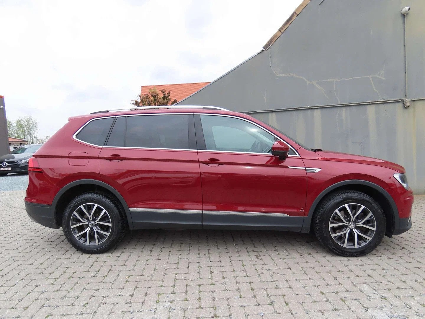 Volkswagen Tiguan Allspace Tiguan Allspace 1.5 TSI ACT Comfo, Rouge, Noir, 5 portes, 5 places