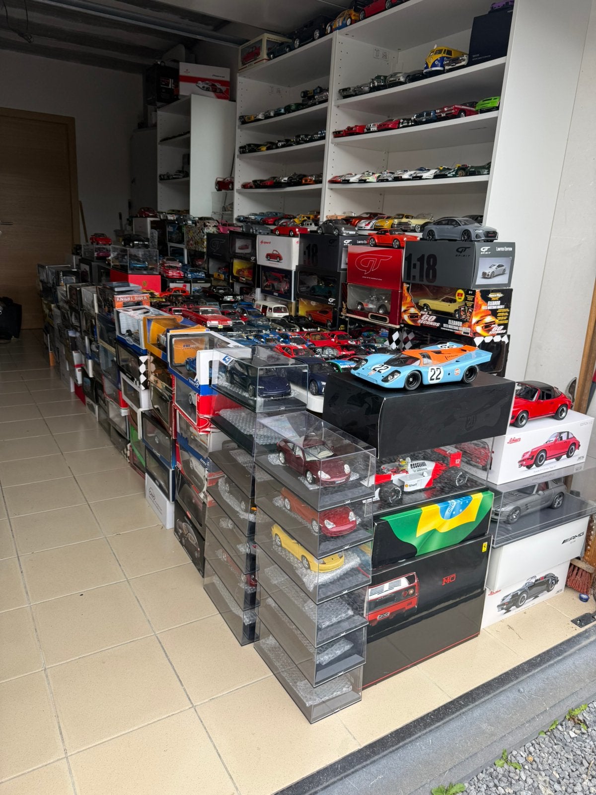 1:18 miniatuur oldtimers, Hobby en Vrije tijd, Ophalen of Verzenden, Zo goed als nieuw, Auto, Overige merken