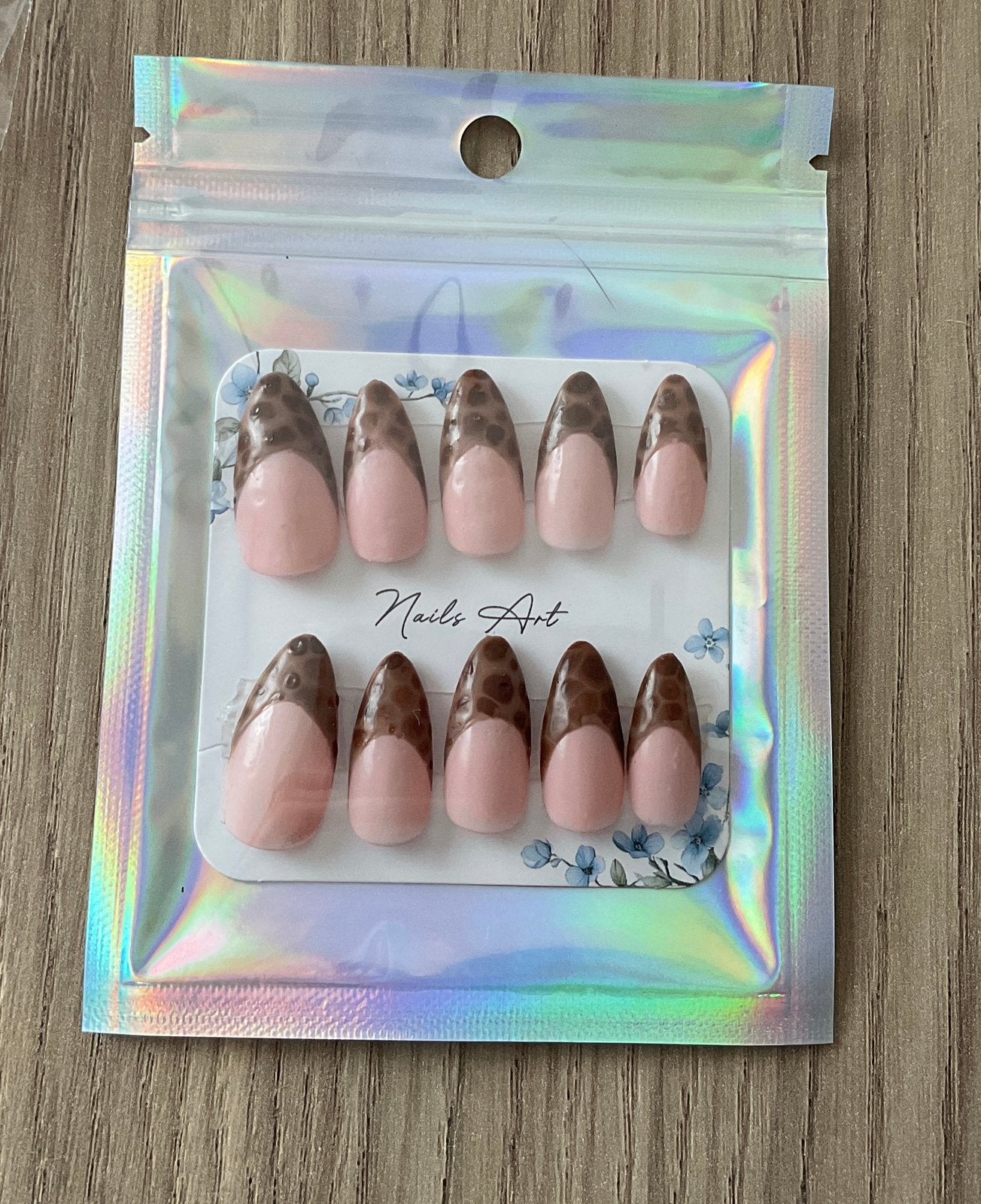Leopard print french press on nails, Neuf, Enlèvement, Accessoires, Brun