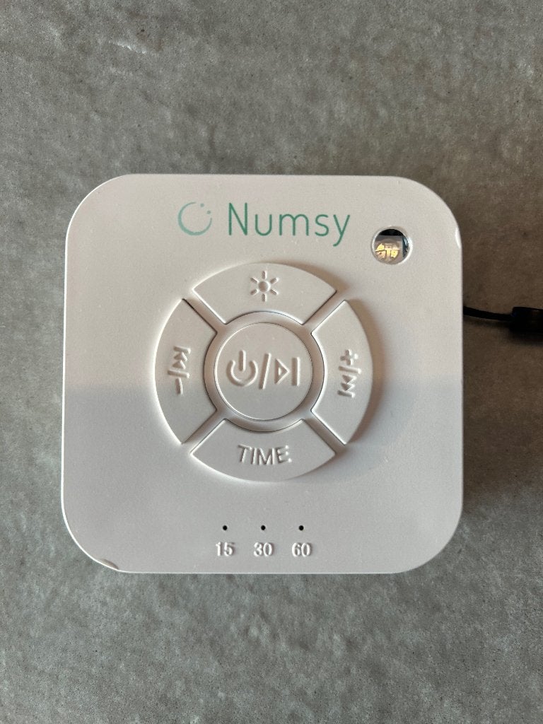 Numsy witte ruistoestel, Ophalen, Zo goed als nieuw