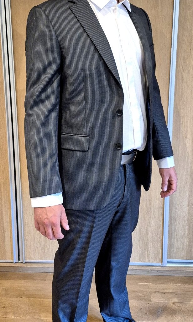 Costume Digel taille 48 – très bon état, Vêtements | Hommes, Enlèvement, Gris