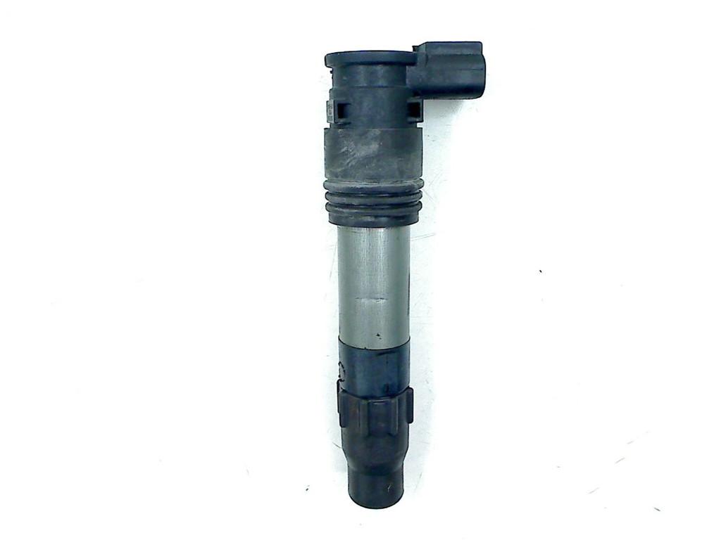 BOBINE D'ALLUMAGE Z 800 2013-2016 +ABS (Z800 ZR800A-B), Dhr. S. di Majo, Utilisé, Info@cama-motorparts.nl, P.J. Troelstraweg 8 8
3144 CX  MAASSLUIS, NL