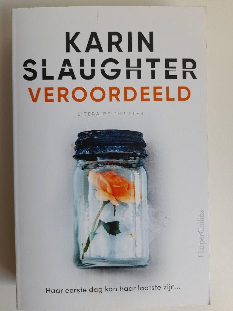 Karin Slaughter. 15 boeken, Enlèvement ou Envoi, Comme neuf