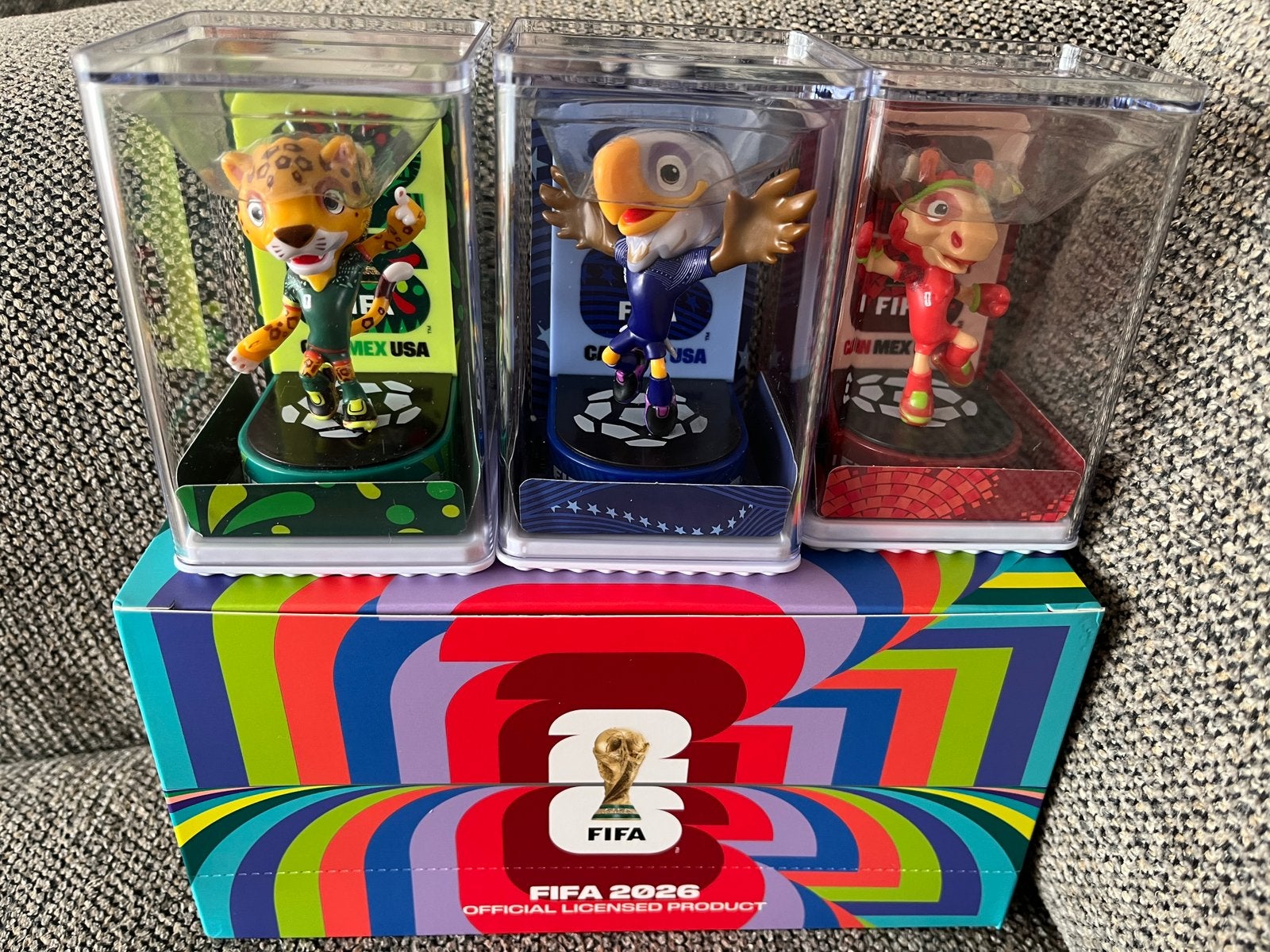 FIFA World Cup  2026 official licensed 3 mascottes⚽️⚽️⚽️⚽️, Ophalen, Zo goed als nieuw
