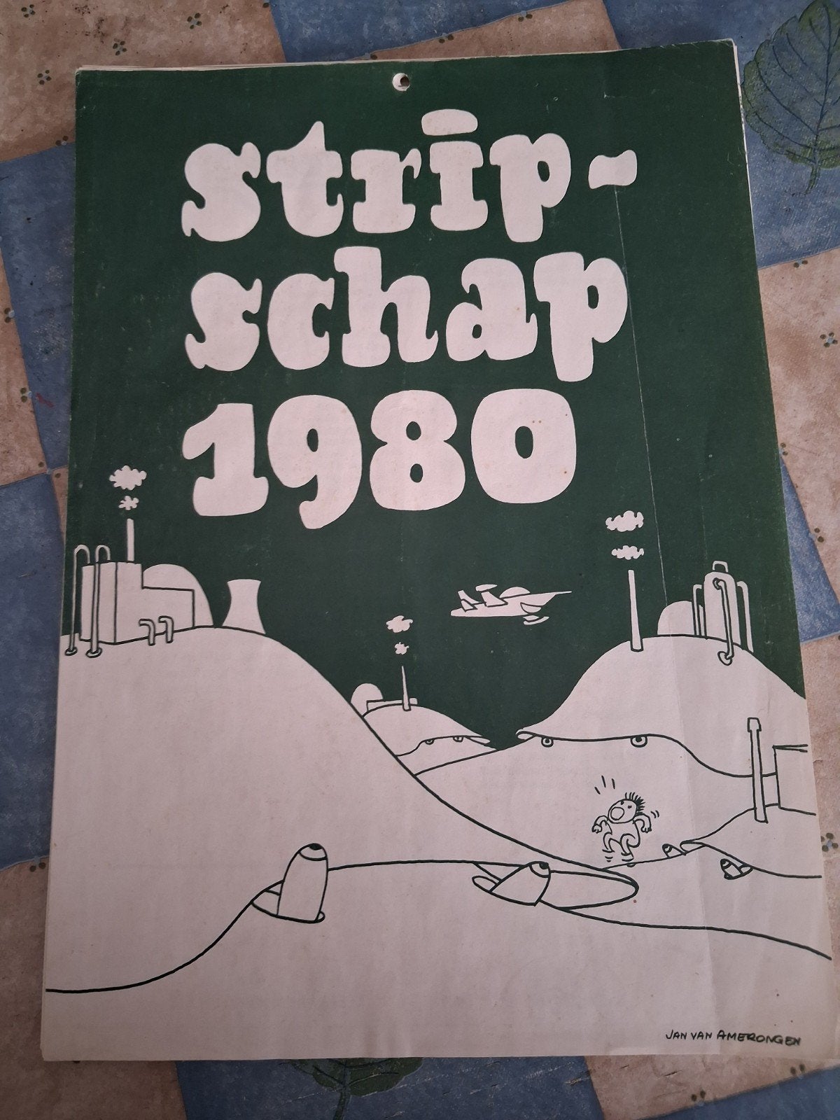 stripschap  kalender  uit 1980 met o.a. kiekeboe, Ophalen of Verzenden