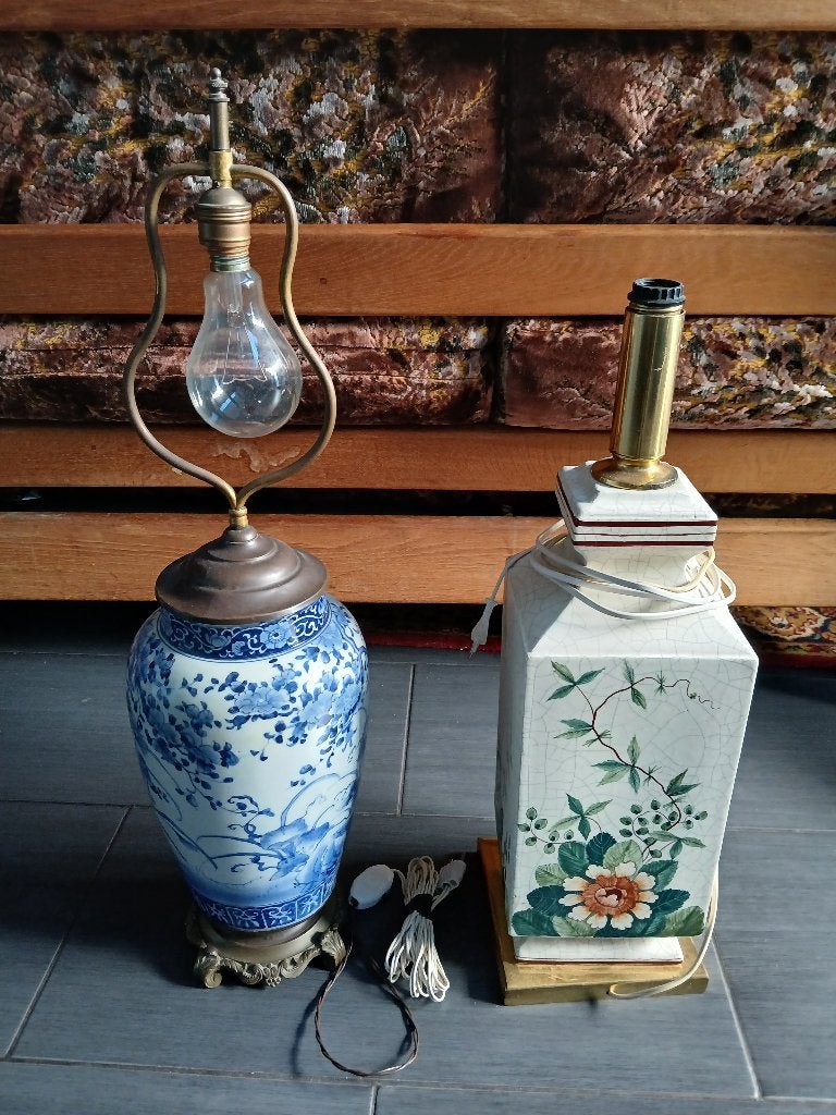 À VENDRE : 2 ANCIENNES LAMPES, Vintage, Composites, Enlèvement, Utilisé