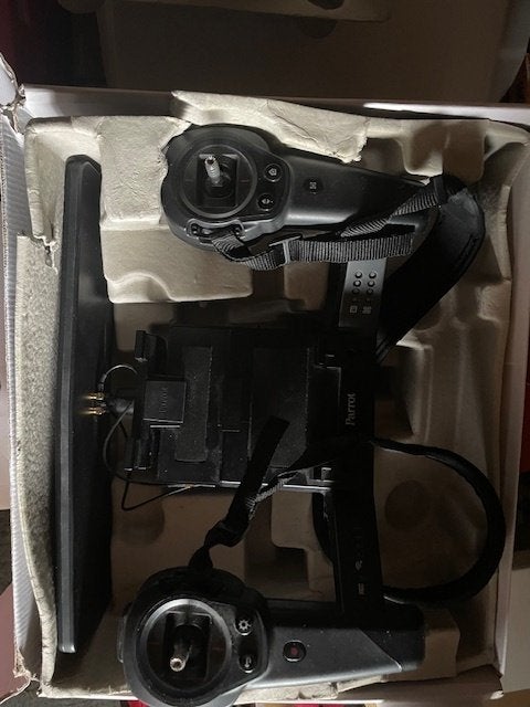 skycontroleur Parrot, TV, Hi-fi & Vidéo, Sans caméra, Drone de course, 1 à 5 km, Utilisé