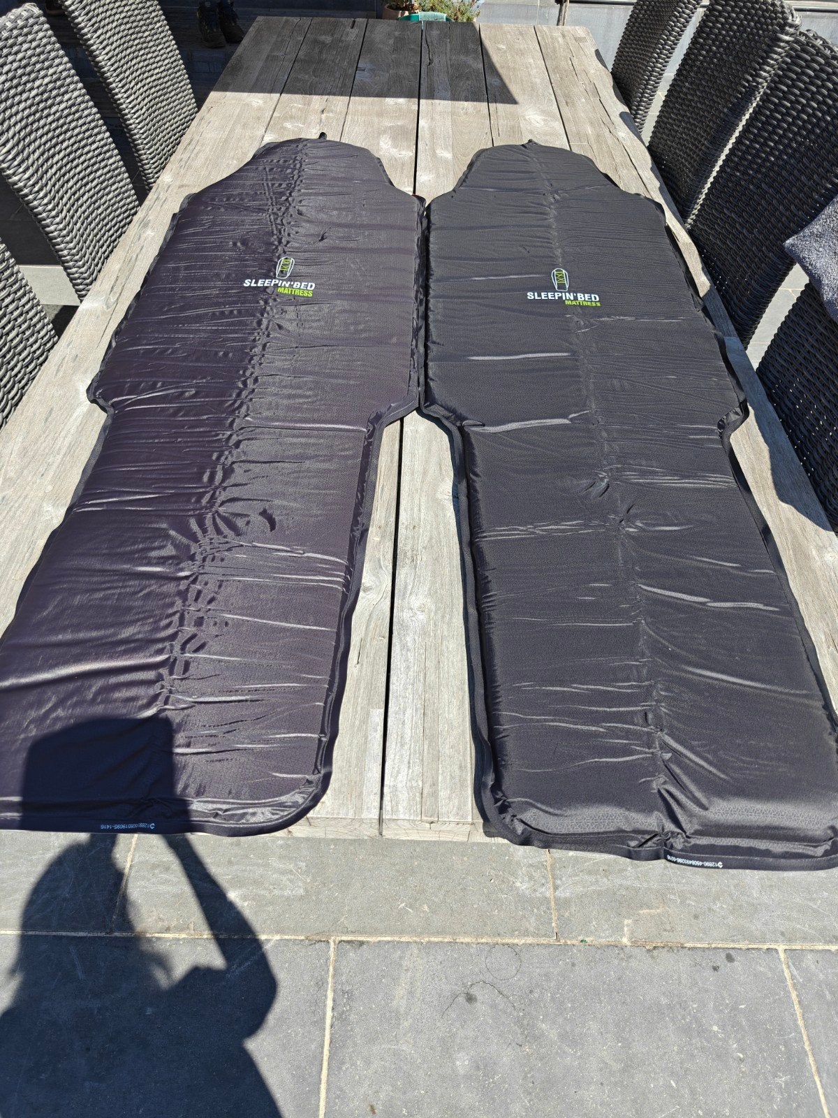 zelf opblaasbare matrassen - 2 stuks, Ophalen, Nieuw