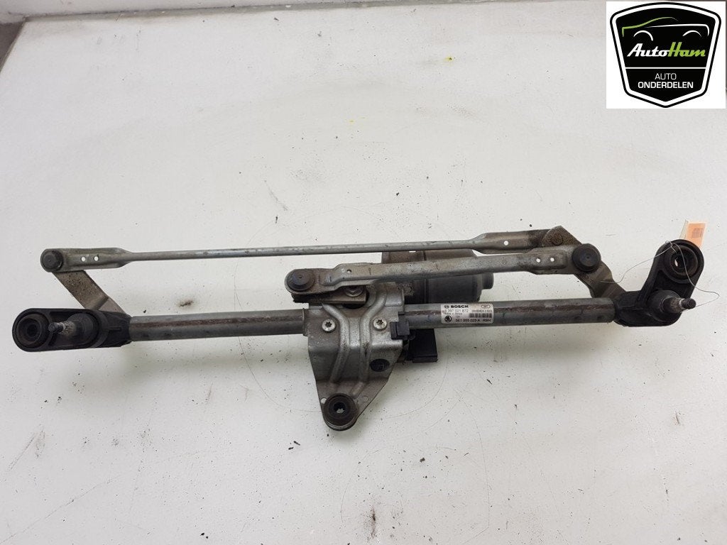 MOTEUR + TRINGLERIE ESSUIE GLACE AVANT Octavia Combi (5EAC), Robert Bosch AG, Utilisé, Skoda, Robert-Bosch-Allee 1
74232  Abstatt, DE
