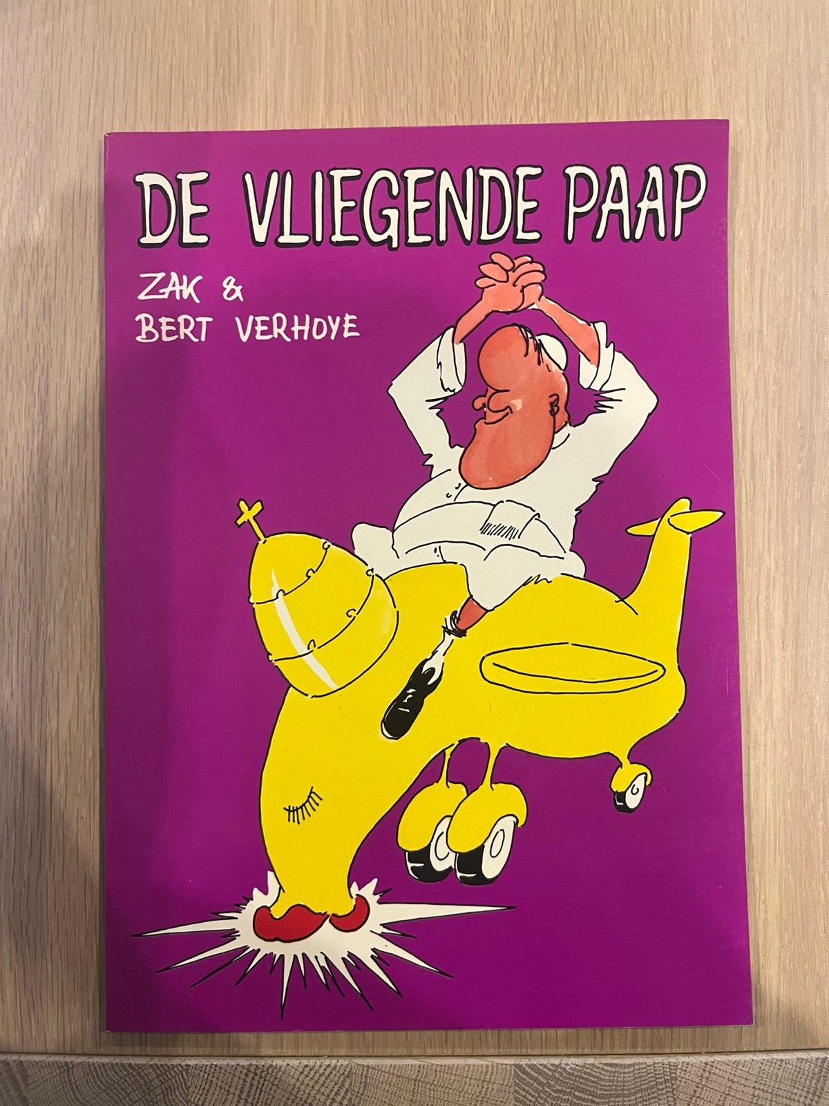 De vliegende paap, Une BD, Enlèvement ou Envoi
