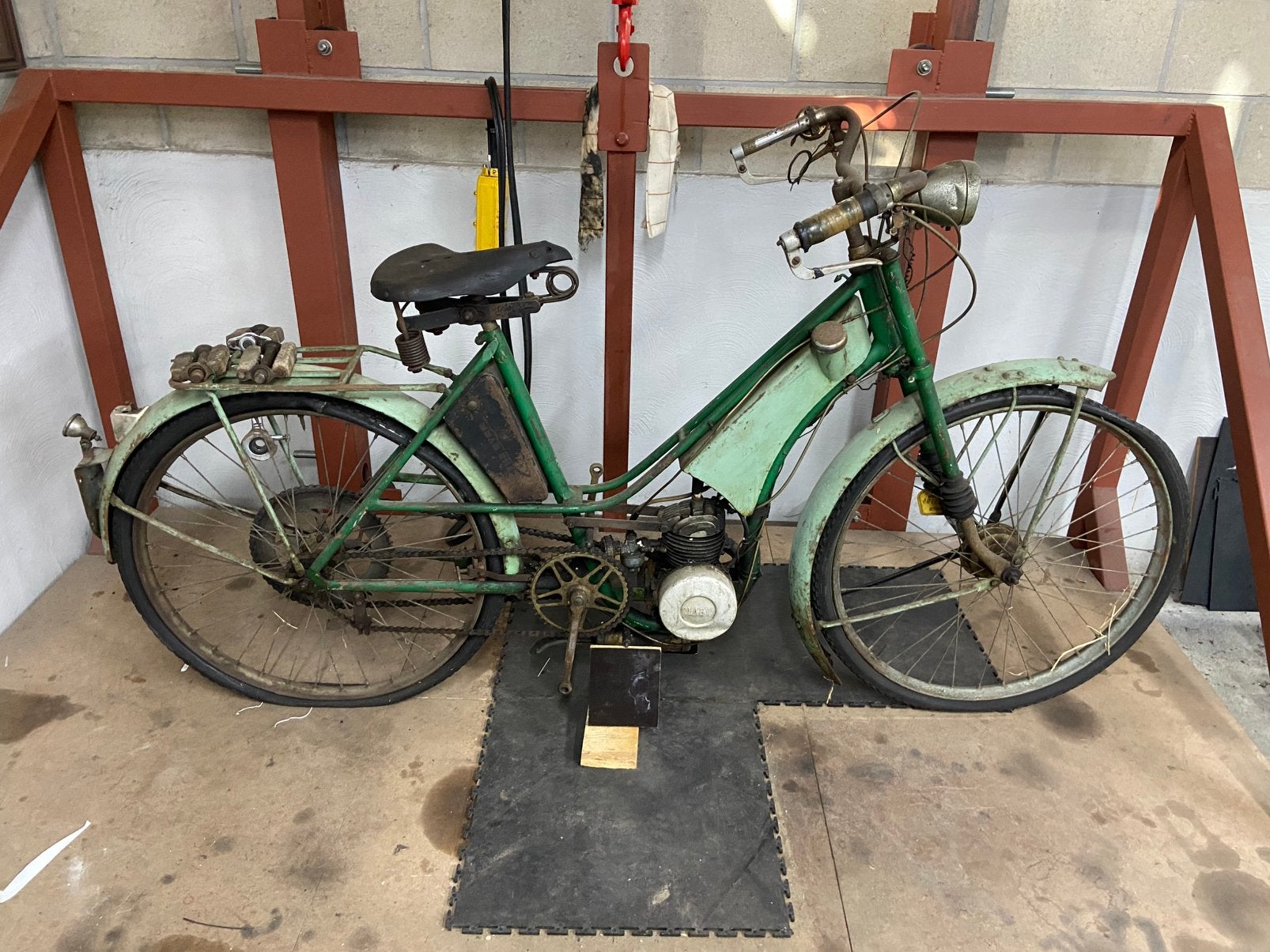 Flandria Claeys-Berceau Bj-1951-52, Vélos & Vélomoteurs, Enlèvement