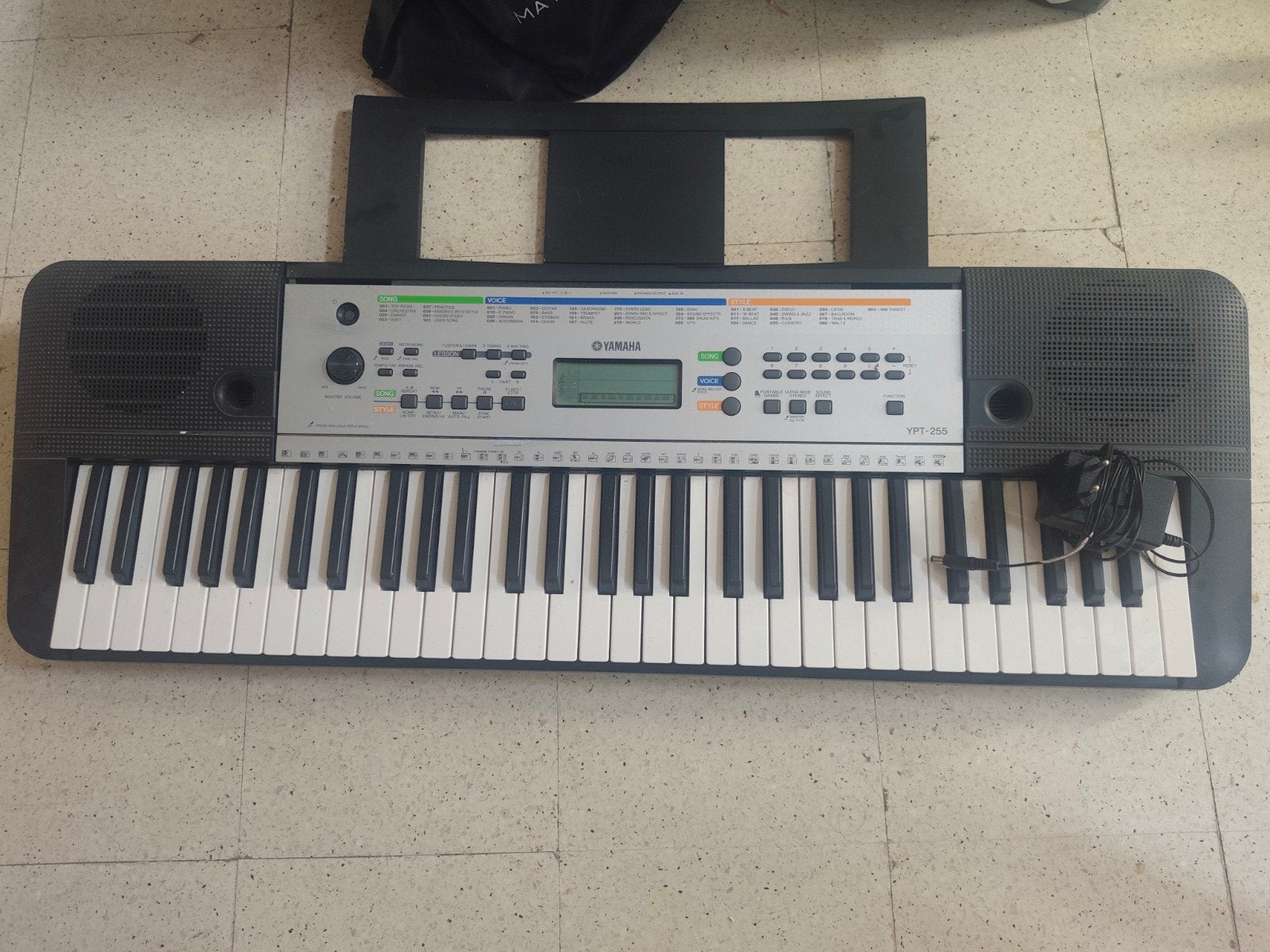 Piano yamaha, Musique & Instruments, Claviers, Enlèvement