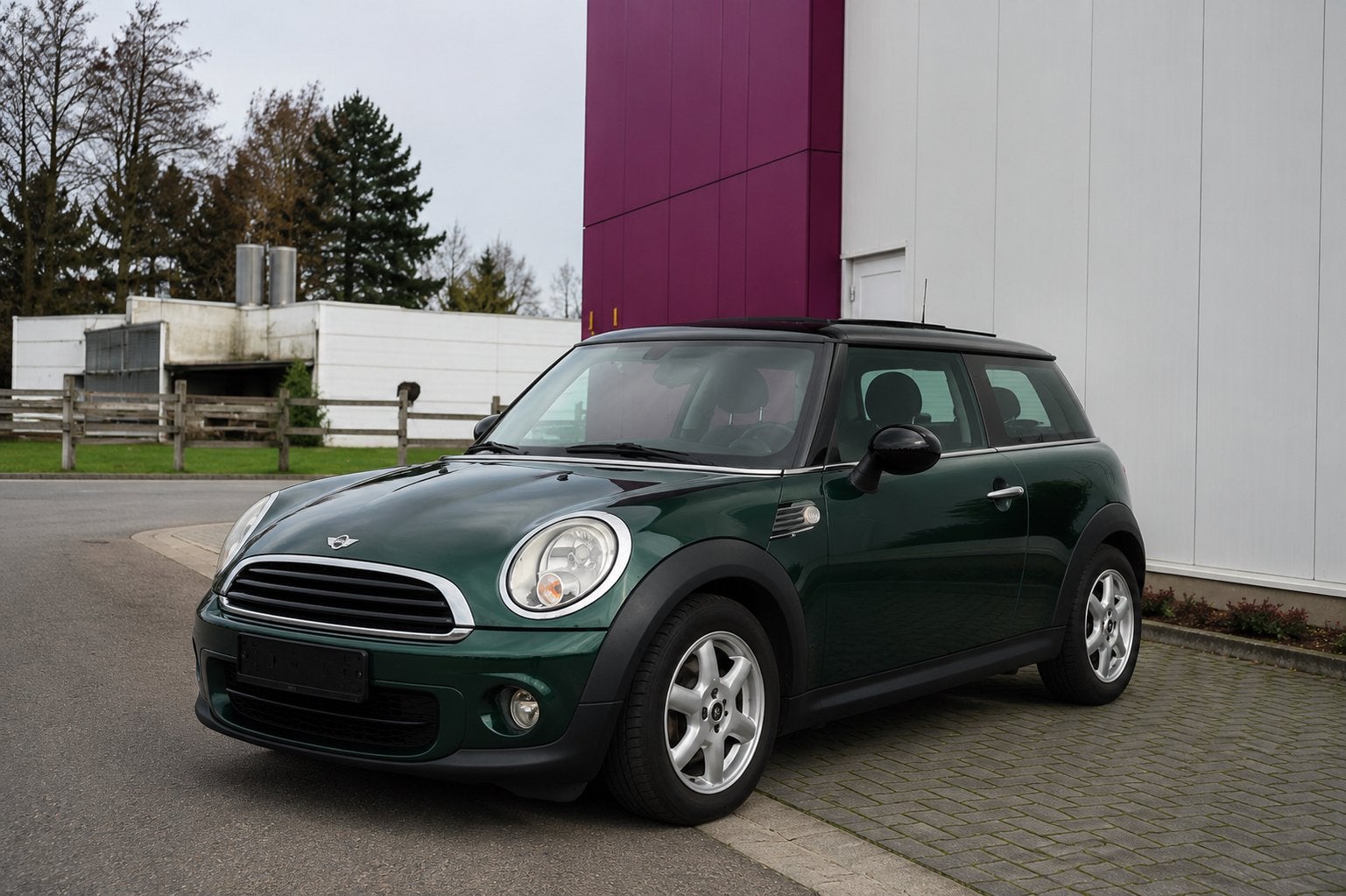 Mini One 1.4 Benzine | Pano Dak | Parkeersensoren, https://public.car-pass.be/xxx, Bedrijf, Handgeschakeld, ABS
