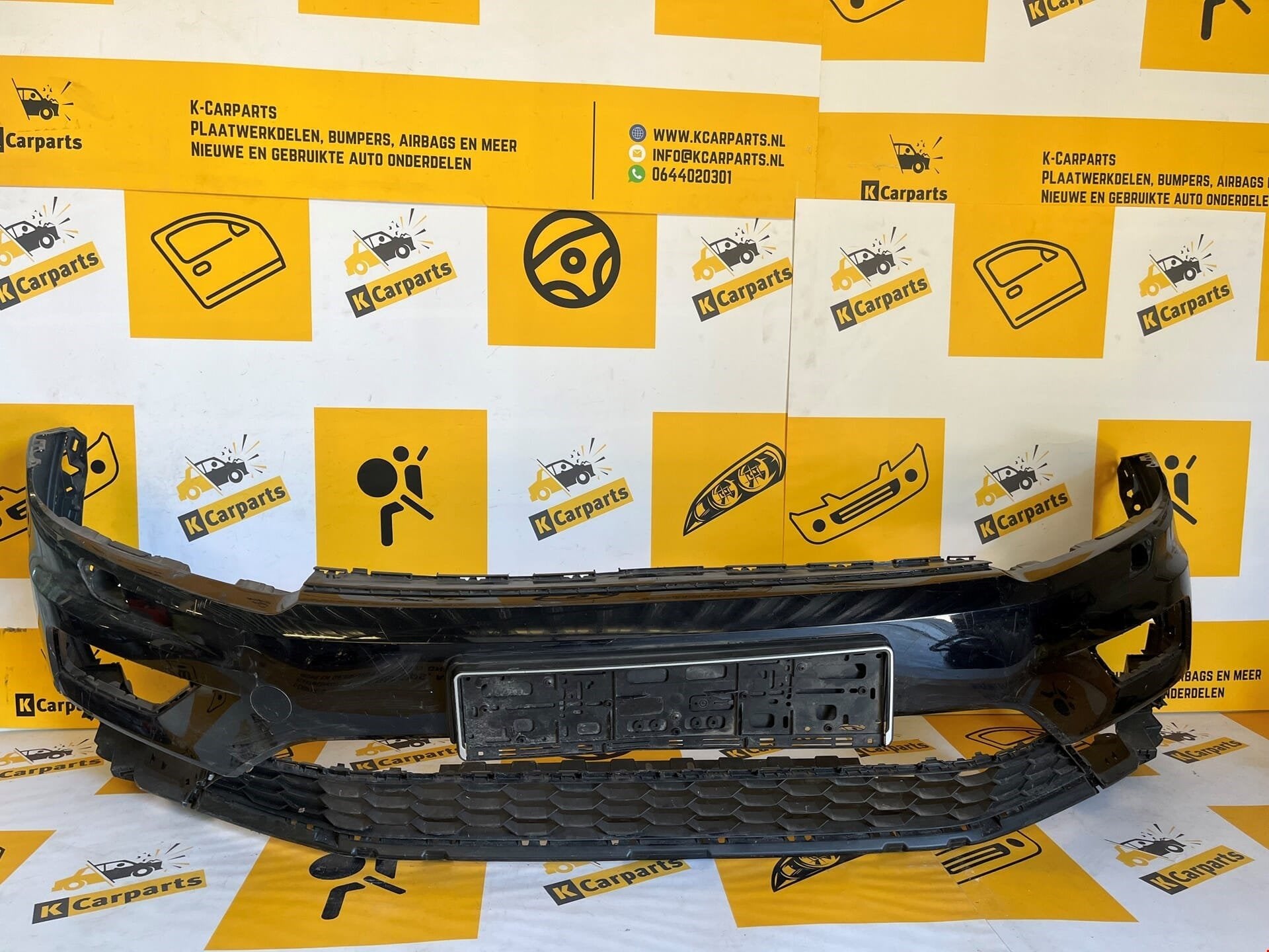Voorbumper VW Tiguan 5NA KLS 5NA807221 origineel bumper, Info@fabrikant.eu, Bumper, Fabrikant BV, Gebruikt