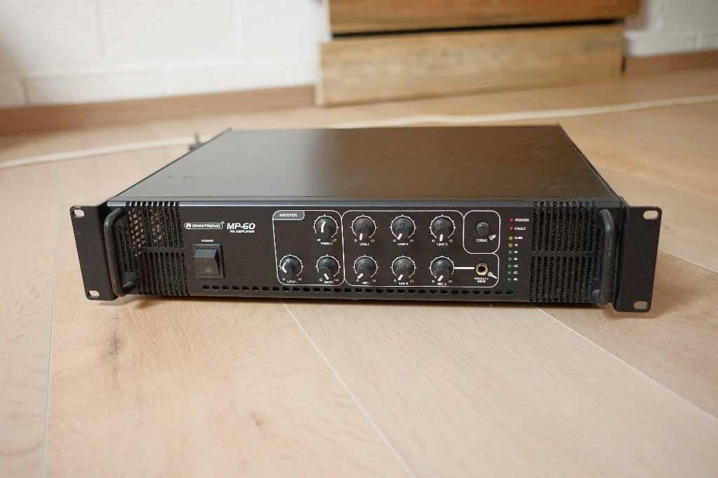 Omnitronic MP-60 PA Amplifier, Audio, Tv en Foto, Versterkers en Ontvangers, Ophalen, Zo goed als nieuw, 60 tot 120 watt, Overige merken