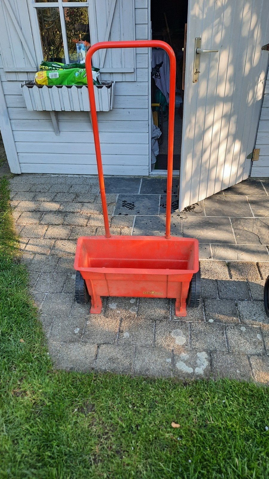 Strooiwagen, Ophalen