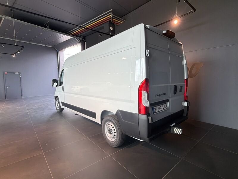 Fiat Ducato GB 3T5 BlueHDi S&S L2H2 Light Duty, Auto's, Voorwielaandrijving, Stof, Gebruikt, 4 cilinders