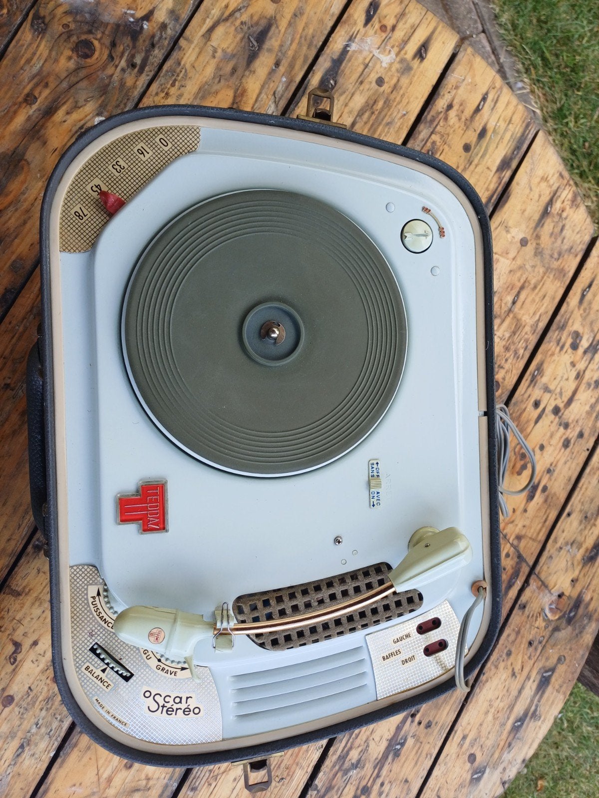 teppas oscar stereo, Ophalen