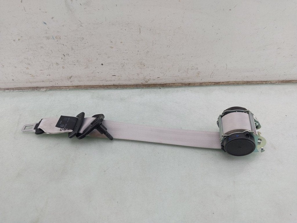 CEINTURE DE SECURITE ARRIERE CENTRALE Renault Clio IV (5R), Autos : Pièces & Accessoires, Renault, Utilisé, Peter-Huppertz-Straße 5
51063  Köln, DE