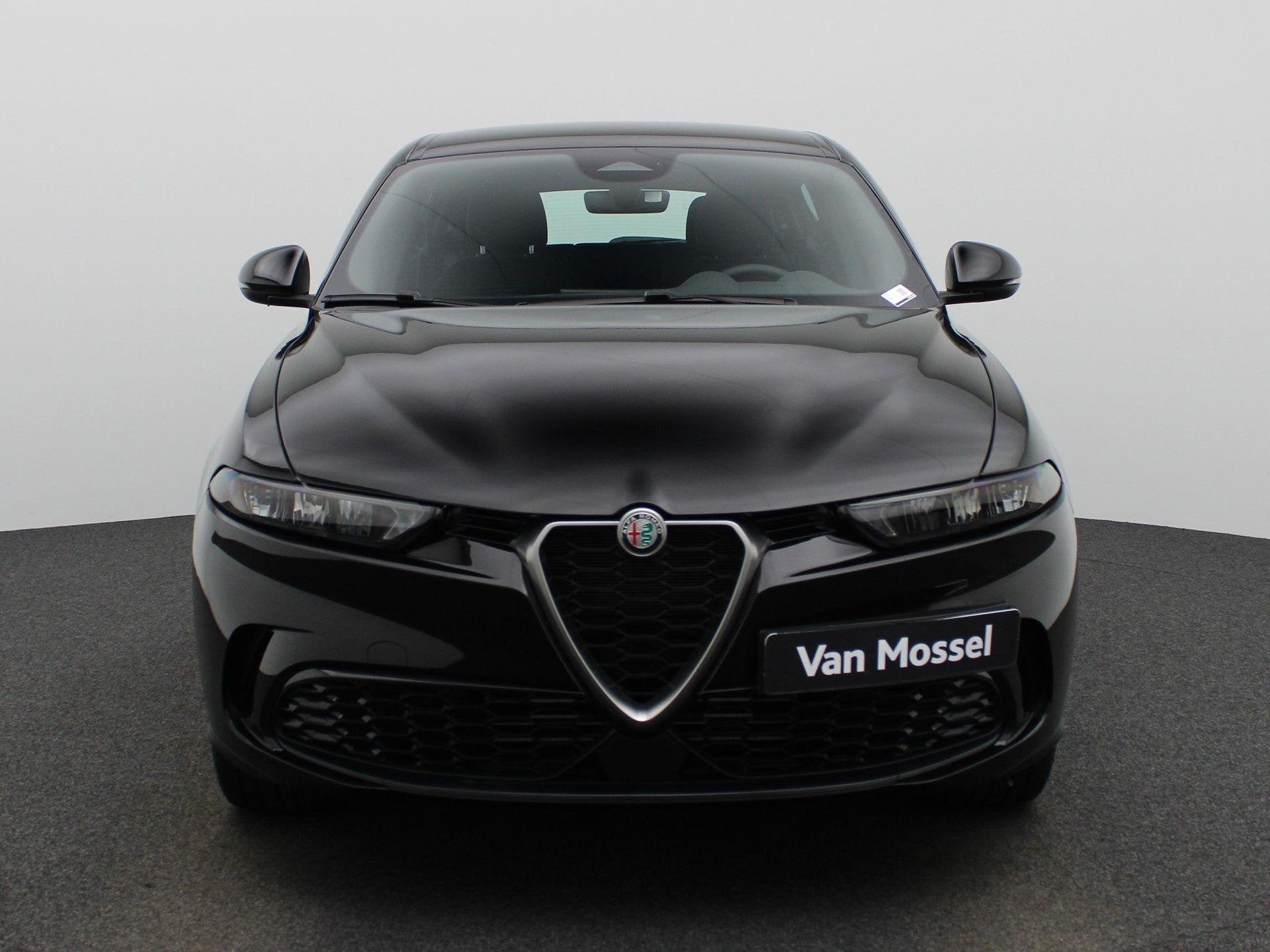 Alfa Romeo Tonale 1.6 130 DS TI FWD (automatique), Autos, Alfa Romeo, Electronic Stability Program (ESP), Entreprise, Carnet d'entretien