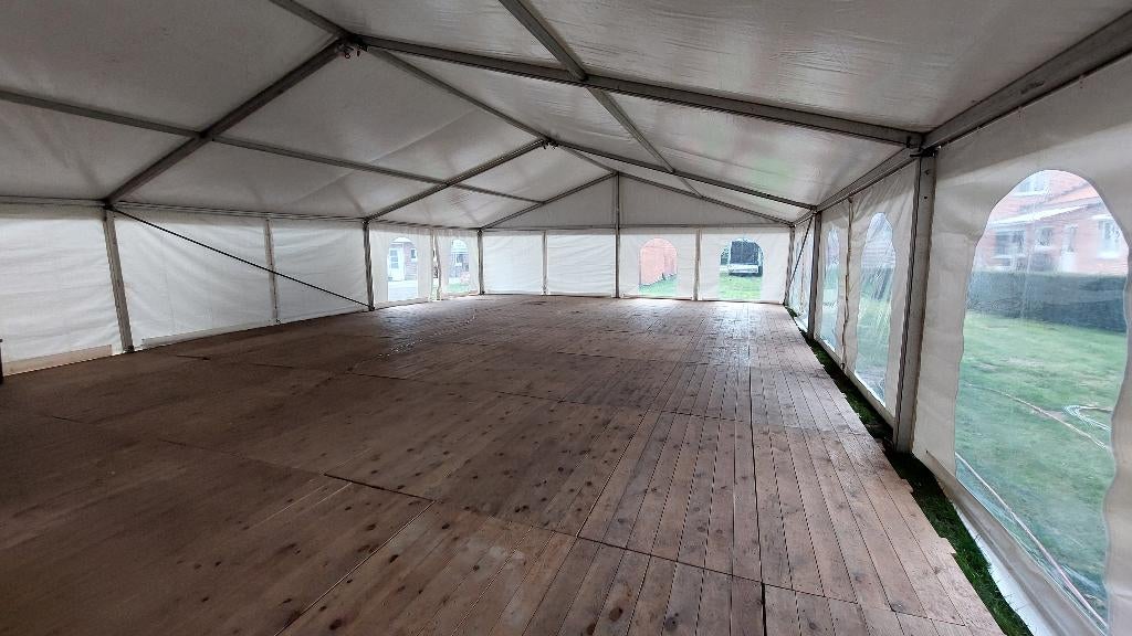Opslagtent van 10x10 of 10x15 meter huren, Hobby en Vrije tijd, Ophalen, Gebruikt