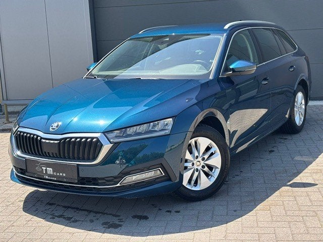 Skoda Octavia benzine automaat, Auto's, Skoda, Stof, Blauw, Bedrijf, 3 cilinders