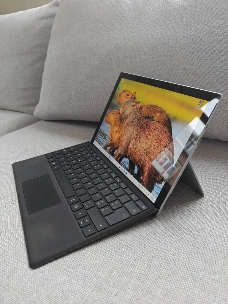 Surface Pro 7+ LTE 4G · i5 11e gen · 8 GB · 256 GB · AZERTY, Computers en Software, 256 GB, 2 tot 3 Ghz, 8 GB, Refurbished