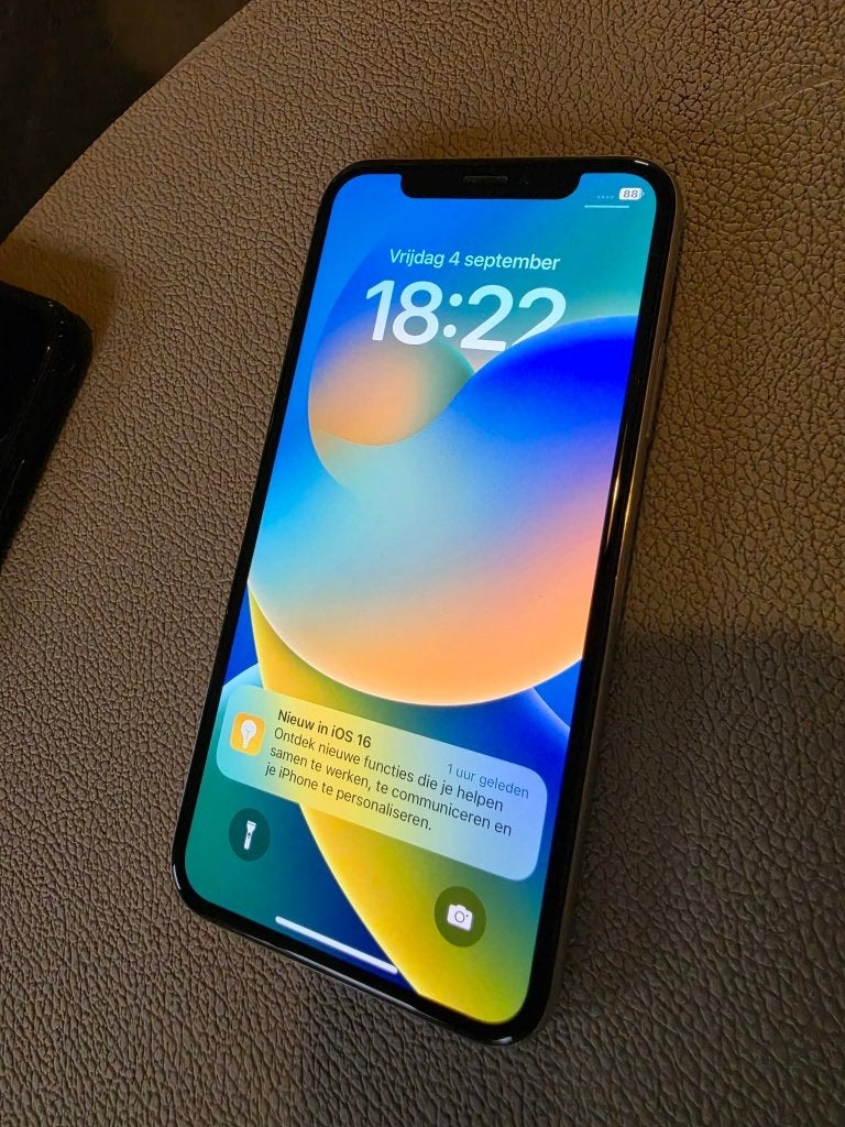 iPhone X, Telecommunicatie, Wit, Zo goed als nieuw, 64 GB, 84 %