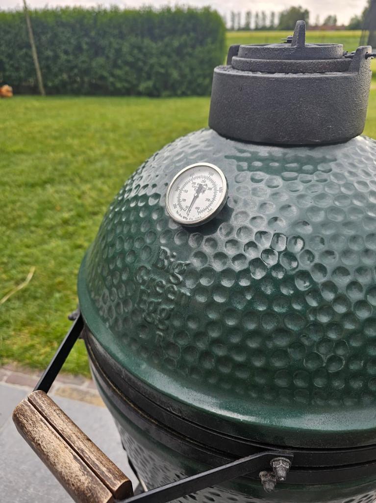 Big green egg medium - BGE medium, Ophalen, Zo goed als nieuw, Big Green Egg