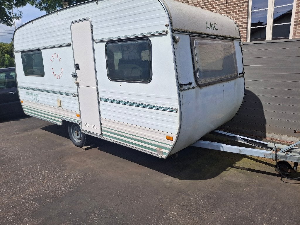 GRATIS CARAVAN, Particulier, 1000 - 1250 kg
