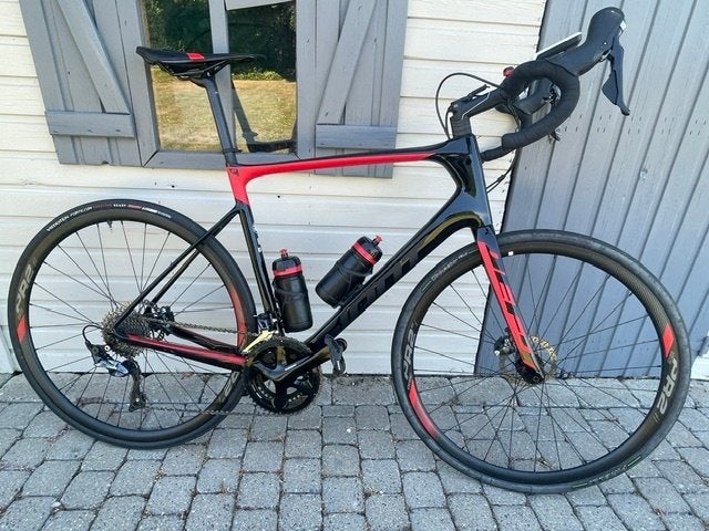 Giant Defy Advanced 1 – carbon koersfiets, Fietsen en Brommers, Fietsen | Heren | Sportfietsen en Toerfietsen, Gebruikt, Giant