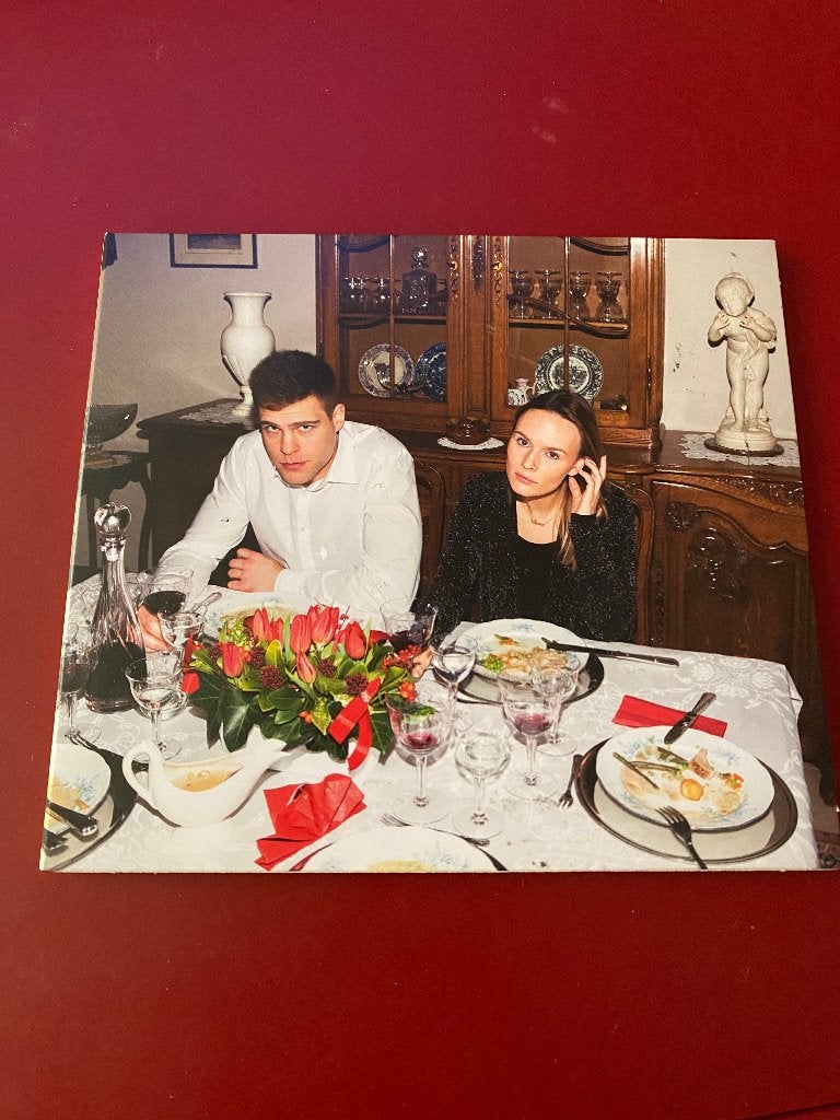 SONS - Family dinner (CD), Verzenden, Inclusief boekje, Zo goed als nieuw, Alternative Rock
