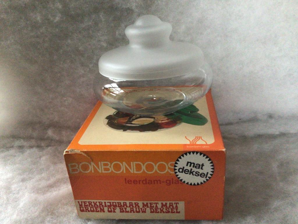 Vintage bonbondoos. Leerdam glas. Jacques Boon 1997, Ophalen of Verzenden