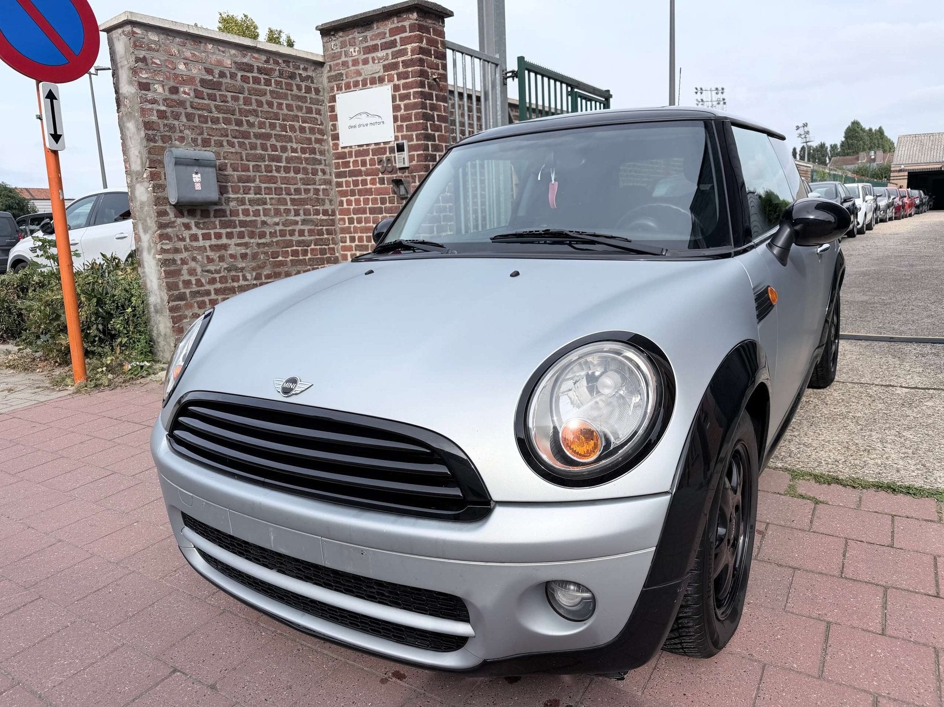 MINI One D 1.4 TURBO EDITION, Entreprise, 65 kW, Boîte manuelle, Entretenue par le concessionnaire