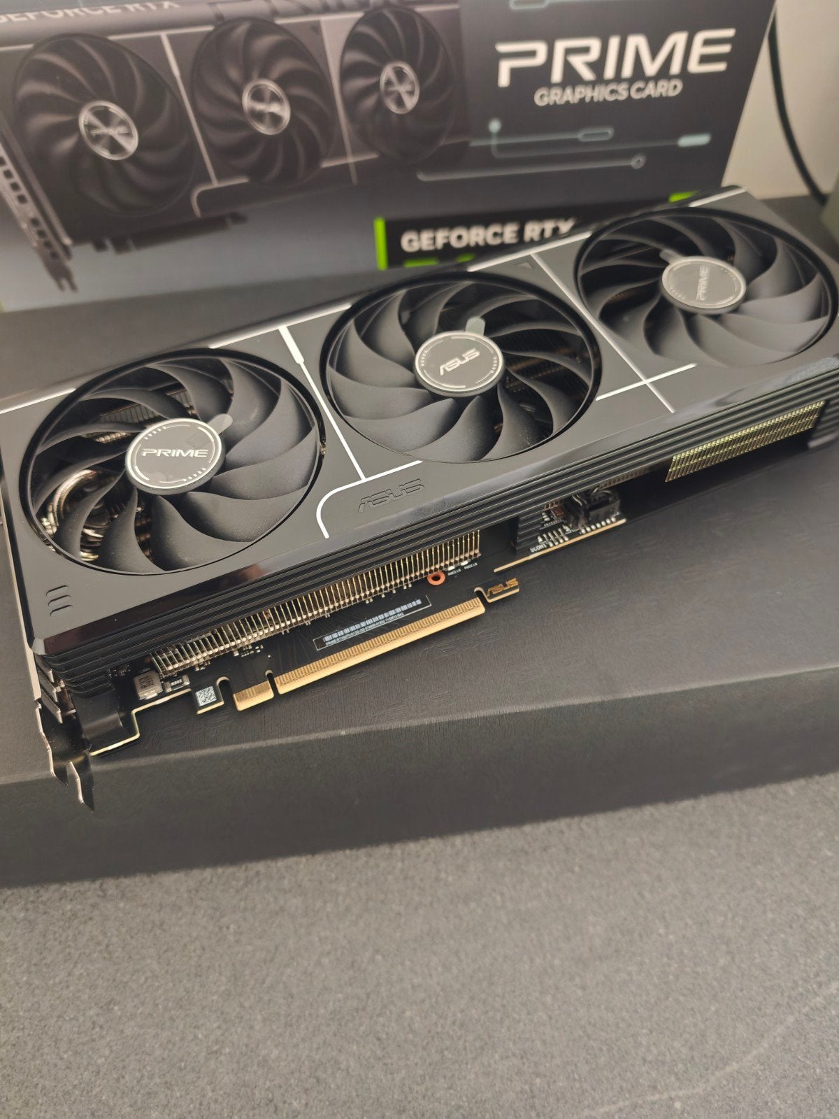ASUS Prime GeForce RTX 5070 OC 12 Go GDDR7 – État neuf, Computers en Software, Videokaarten, Ophalen, Nvidia