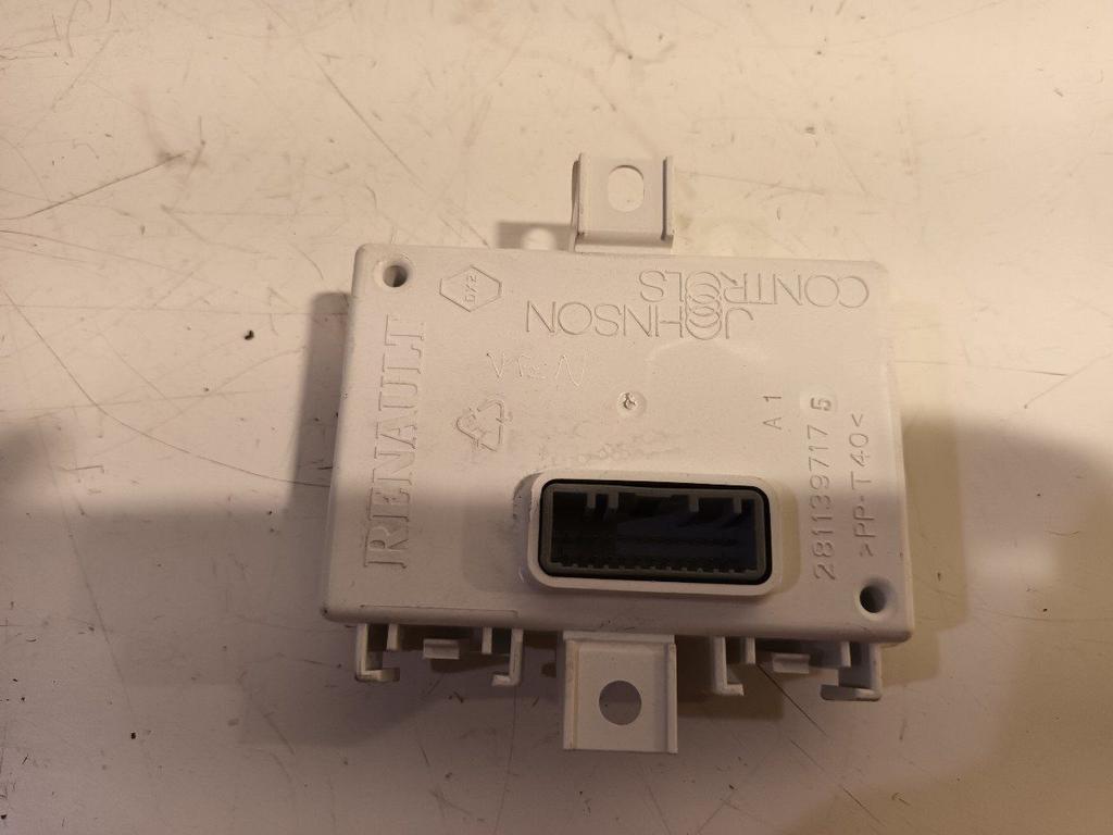 Computer navigatie Smart Fortwo, Onderdelen@venauto.nl, Van der Ven Autorecycling B.V., Gebruikt, Ettenseweg 76, 4706 PB Roosendaal, The Netherlands