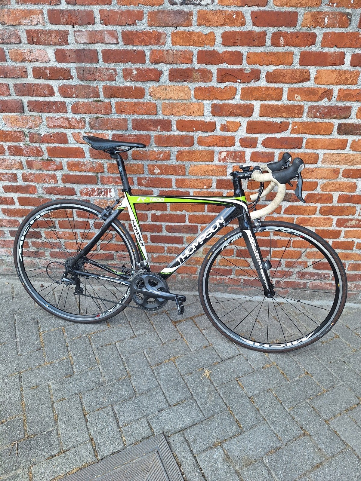 Thompson R7200, Fietsen en Brommers, Ophalen