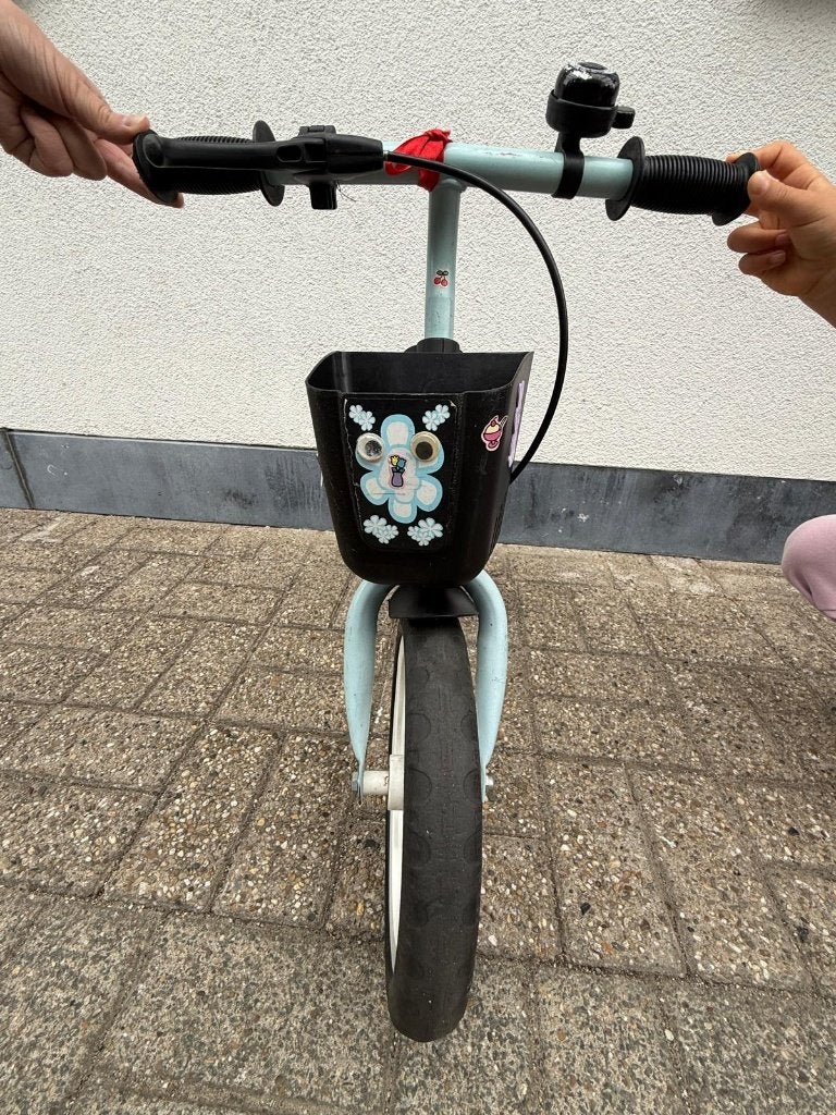Loopfiets 12 inch, Fietsen en Brommers, Ophalen, Gebruikt, Velgrem, Minder dan 16 inch