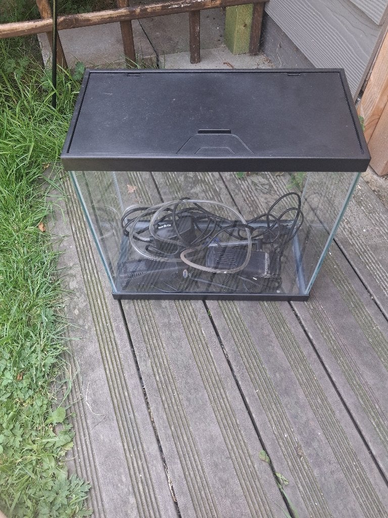 Aquarium, Pompe, Aquarium vide, Enlèvement, Utilisé